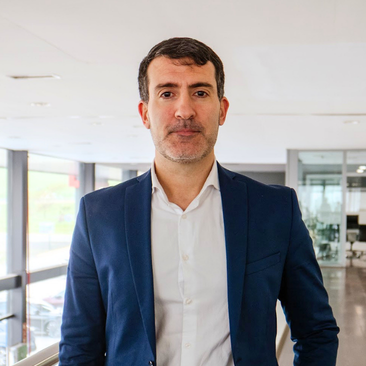 Ruíz Raúl Director