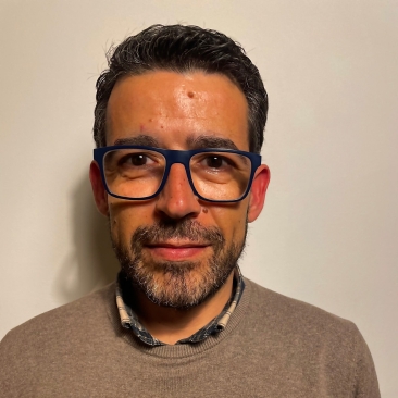 Esteban Javier Director