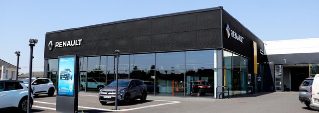 DACIA BOURGES