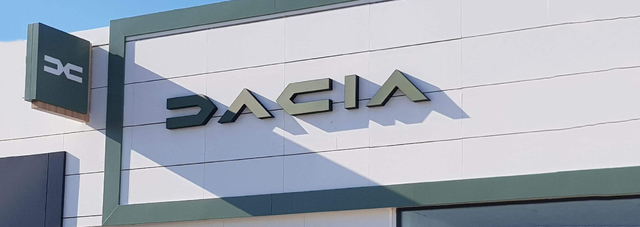 DACIA SEGOVIA PEÑALARA AUTO