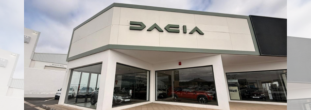 DACIA LANZAROTE JUAN TOLEDO