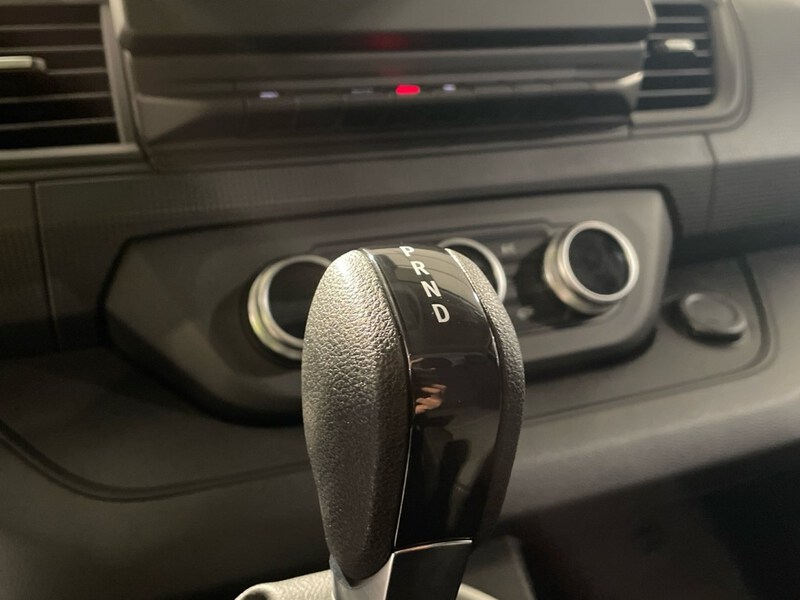 Renault Trafic Furgón E-Tech Eléctrico