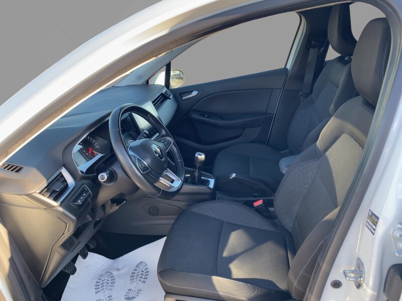 Fahrzeugabbildung Clio EXPERIENCE TCe 100 Bild 7 von 21
