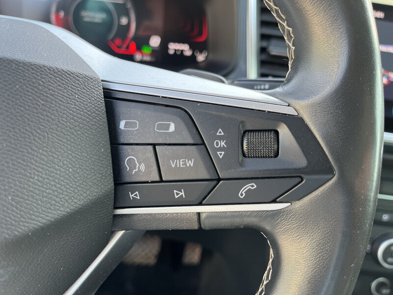 Fahrzeugabbildung Ateca RF-Kamera,AHK Bild 24 von 26