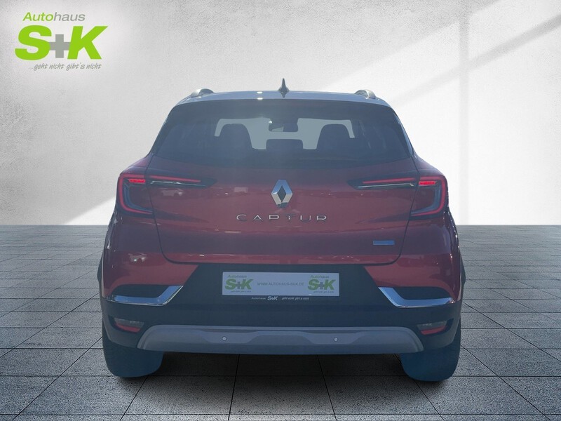 Fahrzeugabbildung Captur INTENS E-TECH PLUG-IN 160 +CARPLAY+GJR+KAM+SHZ+ Bild 3 von 15