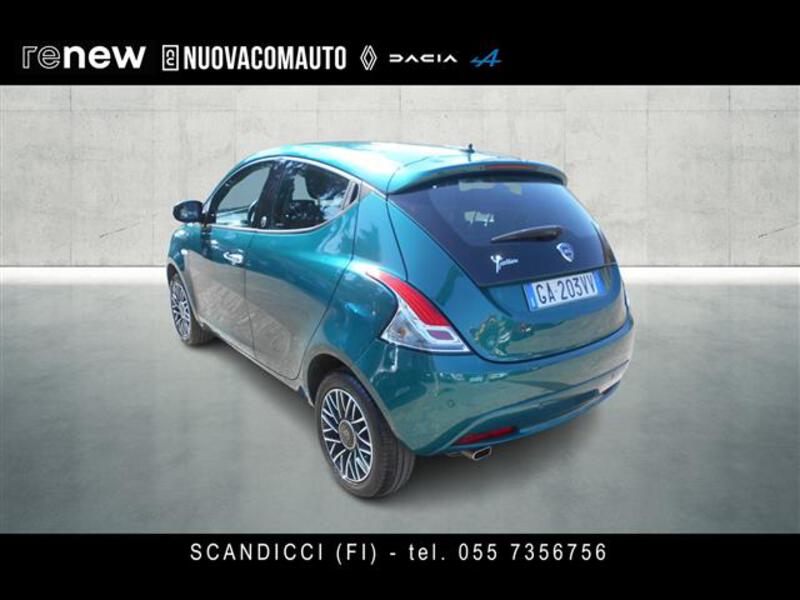 Lancia Ypsilon
