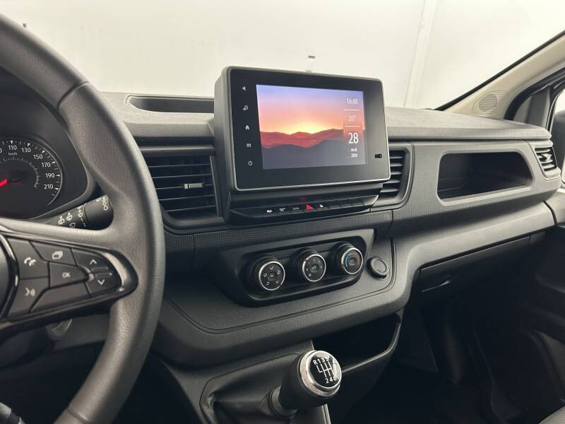 Renault Trafic Combi