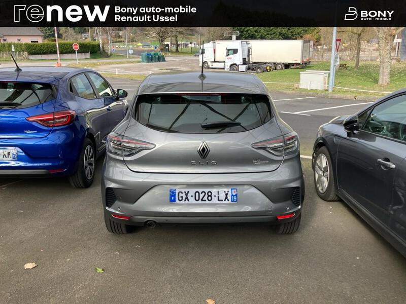 Renault Clio V