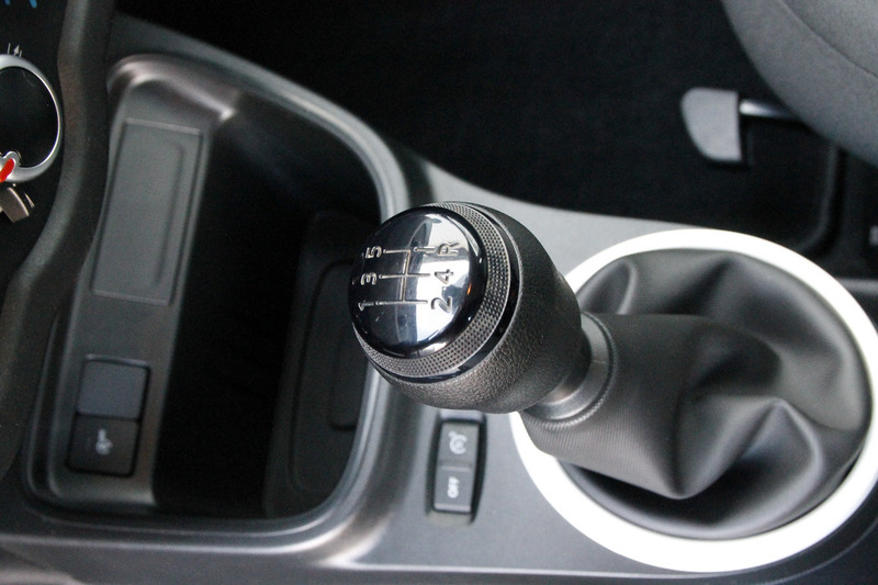 Fahrzeugabbildung Twingo Entry SCe 65 Start & Stop Bild 11 von 18