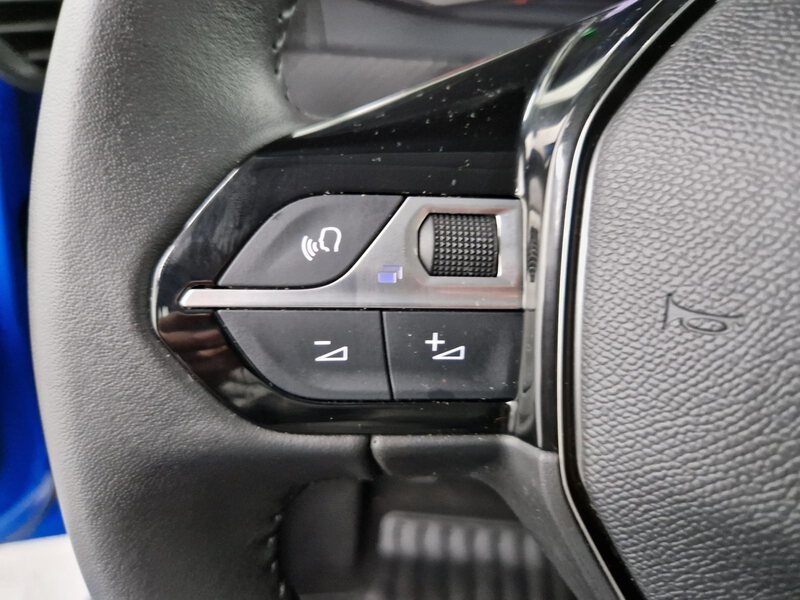 Fahrzeugabbildung 208 1.2 Turbo Active Navigationssystem Bild 23 von 29