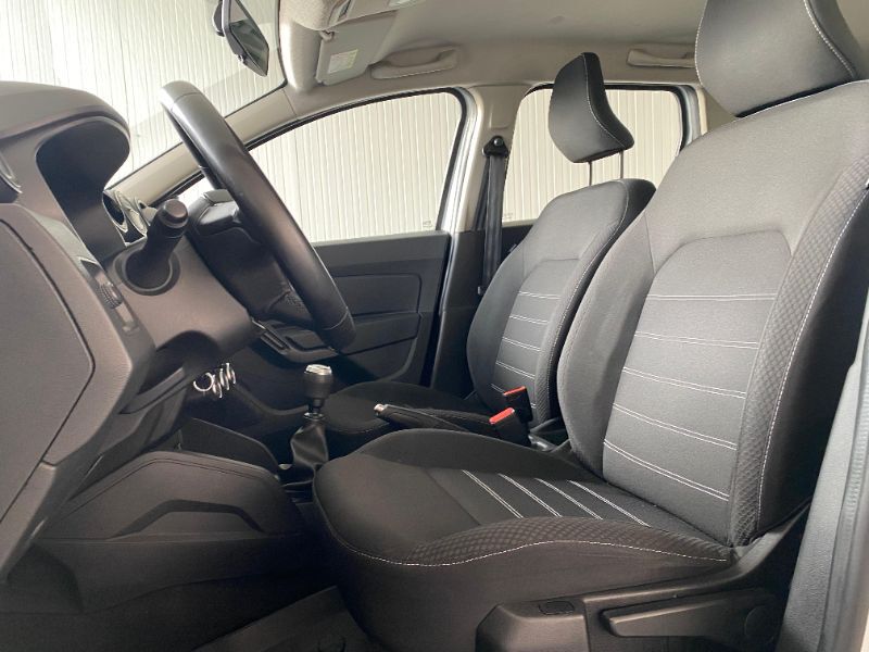 DACIA Duster 2022 — imagine 38