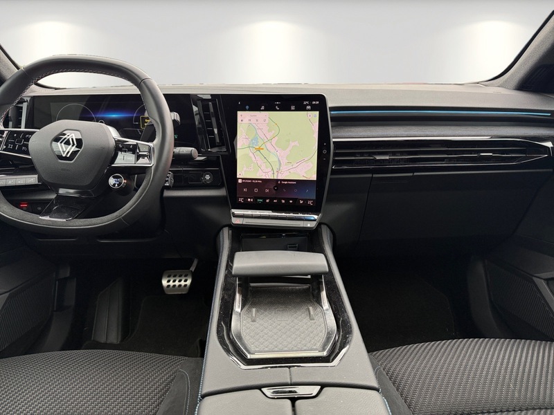 Fahrzeugabbildung Austral Techno Esprit Alpine E-Tech Full Hybrid 200 Bild 9 von 17