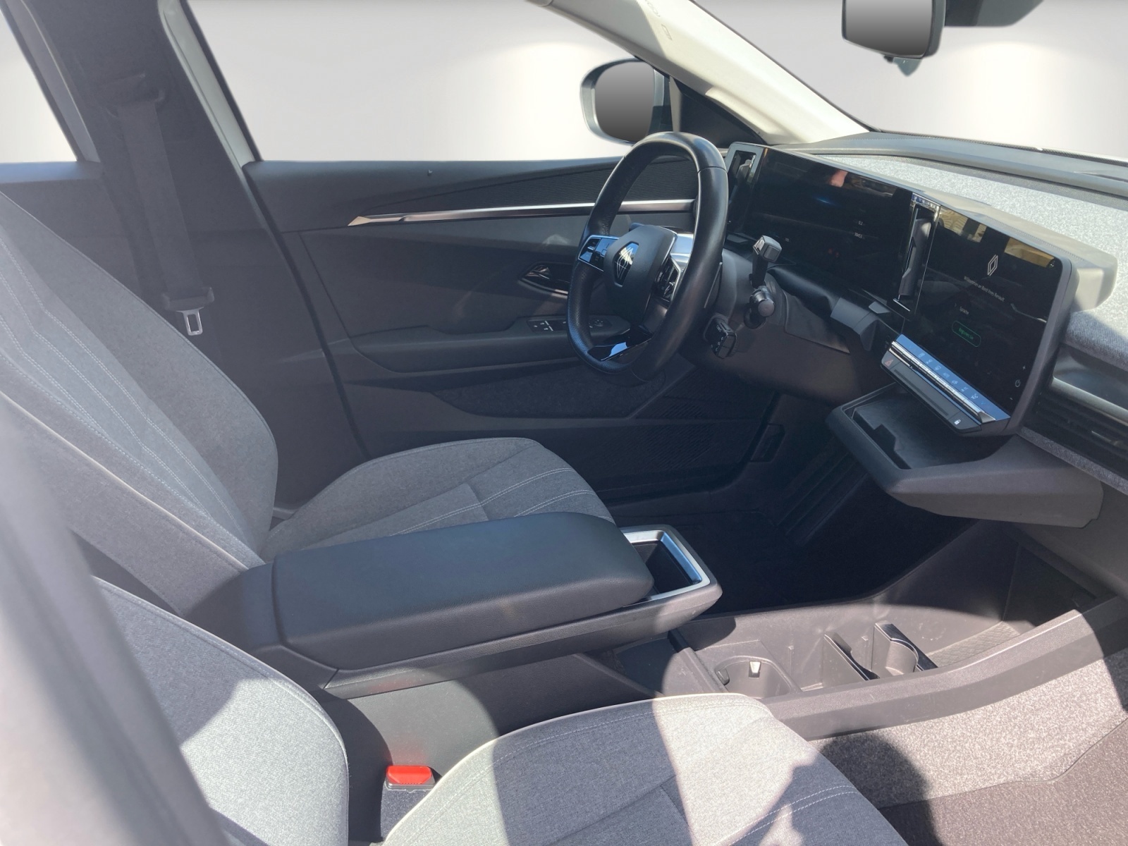 Renault Megane E-TECH – Bild 15