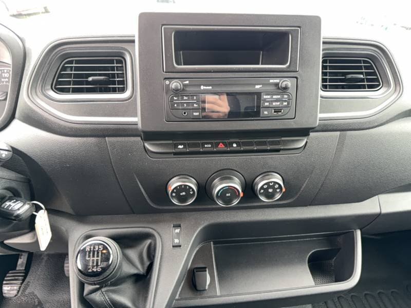 Renault Master III
