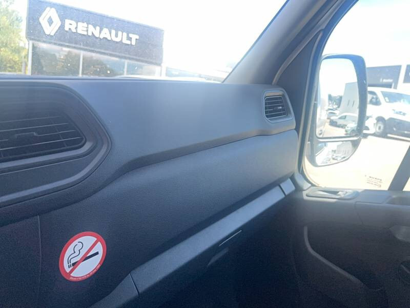 Renault Master III