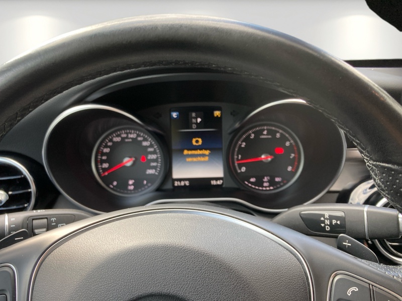 Fahrzeugabbildung C 250 Navi KlimaAT LED Bild 11 von 16