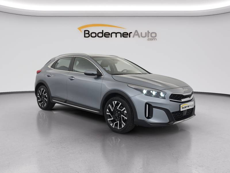 KIA Xcee'D