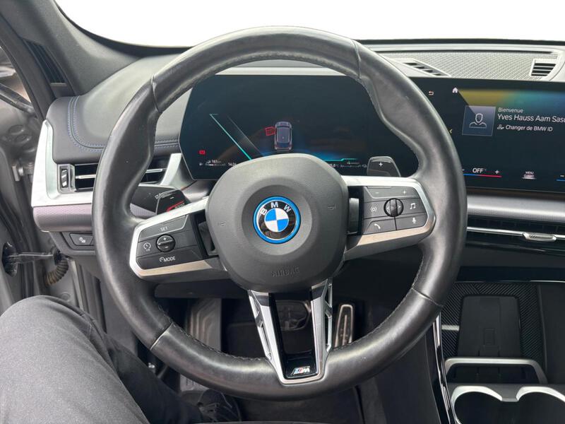 BMW X1 U11
