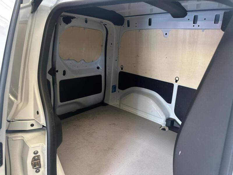 Renault Kangoo VU