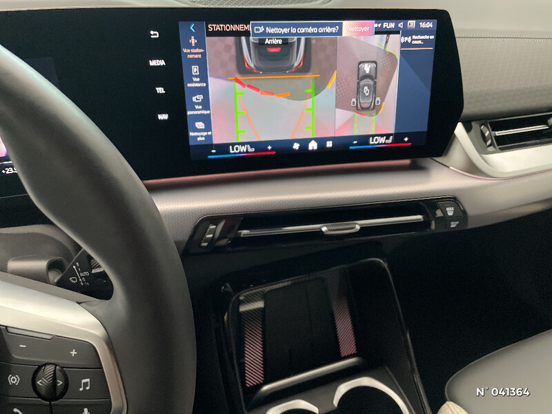 BMW iX2 U10