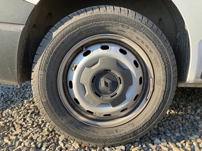 Fahrzeugabbildung Trafic Kastenwagen KLIMA NAVI Bild 6 von 15