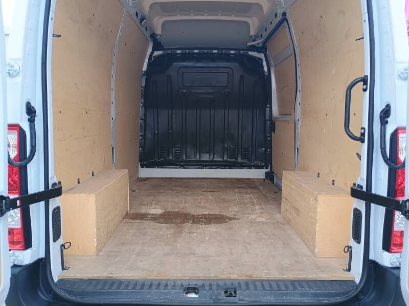 Renault Master III