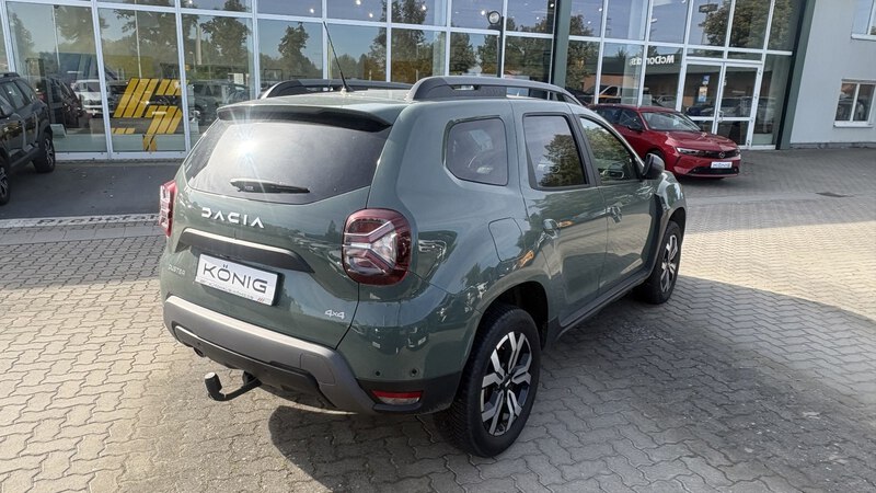 Fahrzeugabbildung Duster 4x4 Bild 4 von 20