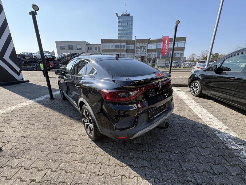 Fahrzeugabbildung Arkana Techno 1.6 Hybrid 145 E-Tech Bild 6 von 18