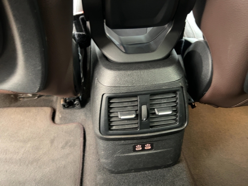 Fahrzeugabbildung 225 Active Tourer SHZ PDC KLIMA Bild 16 von 23