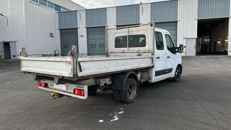 Renault Master Chassis Double Cabine