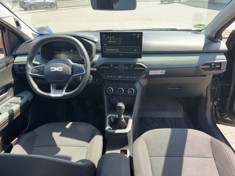 Fahrzeugabbildung Sandero Stepway Extreme TCe 110 Bild 9 von 26
