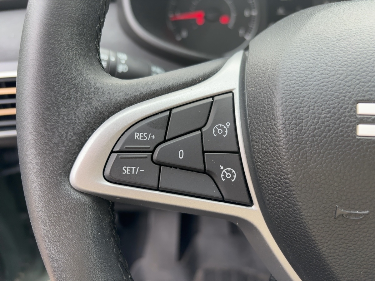 Dacia Sandero – Bild 14