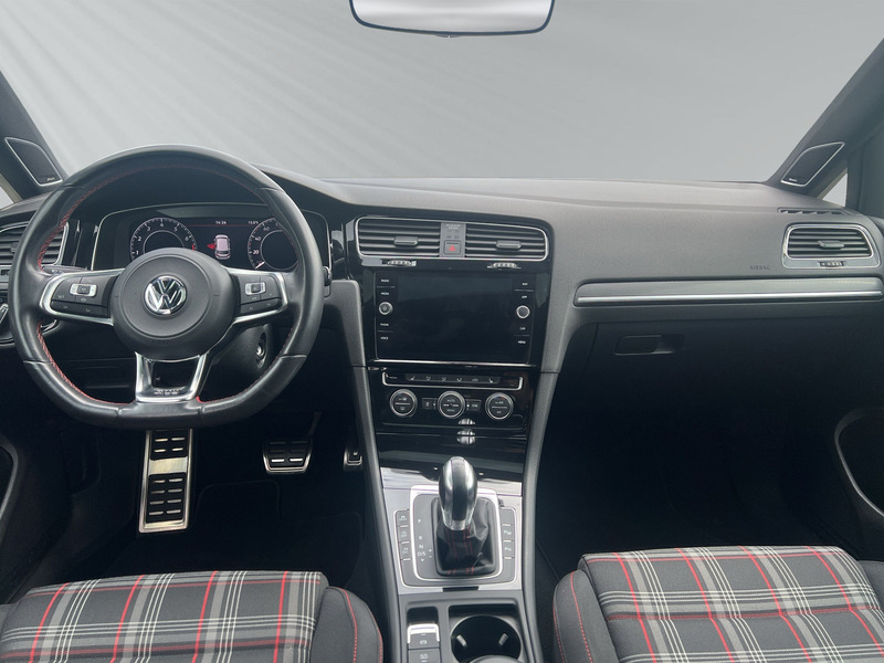 Fahrzeugabbildung Golf VII 2.0 TSI GTI Performance OPF Bild 9 von 12