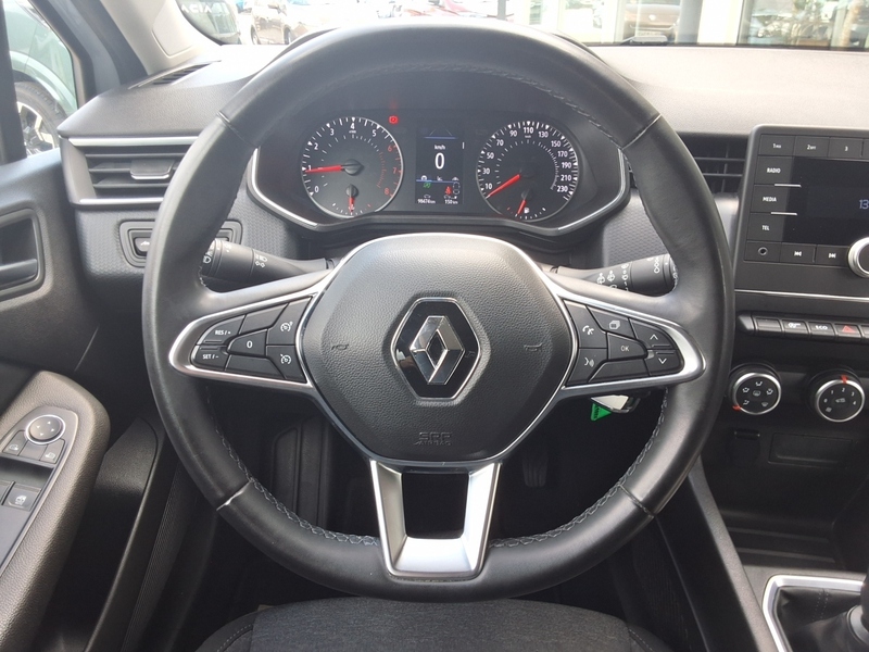 Fahrzeugabbildung Clio V ZEN TCe 90 Bild 8 von 16
