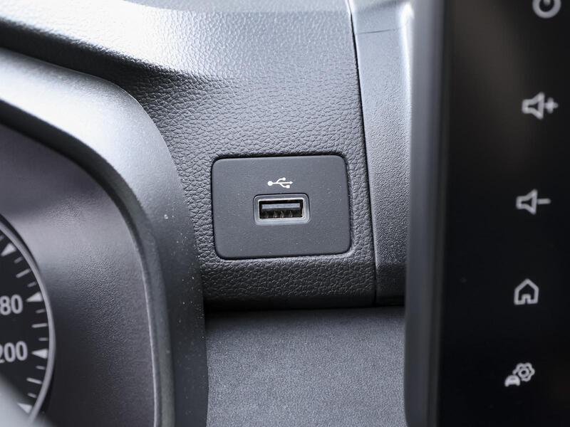 Fahrzeugabbildung Sandero SD SHZ KAMERA Bild 11 von 15
