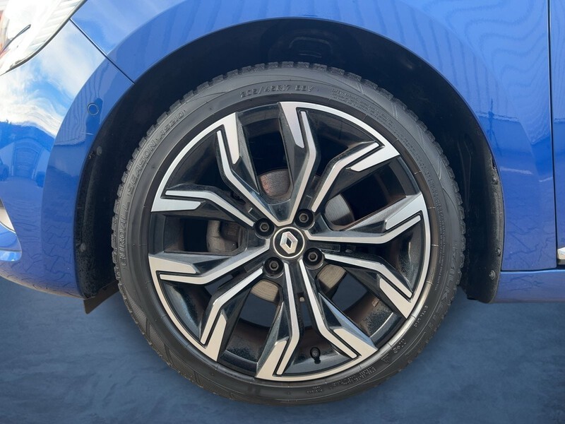 Fahrzeugabbildung Clio 1.0 TCe 90 TECHNO Bild 16 von 17