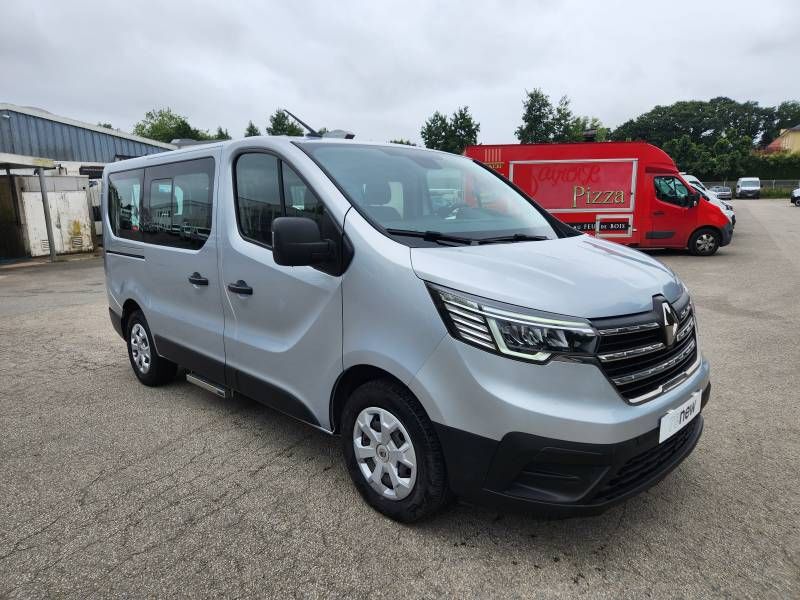 Renault Trafic Combi