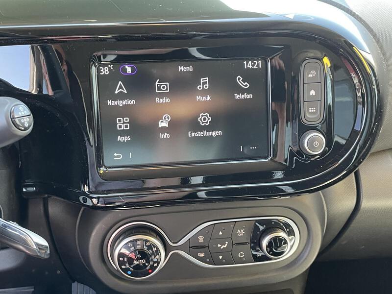 Fahrzeugabbildung Twingo III TWINGO E-Tech 100 Bild 18 von 25