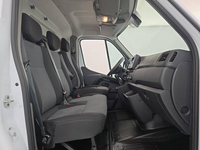 Renault Master III