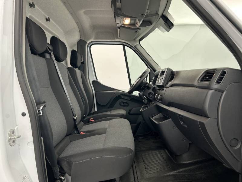 Renault Master III