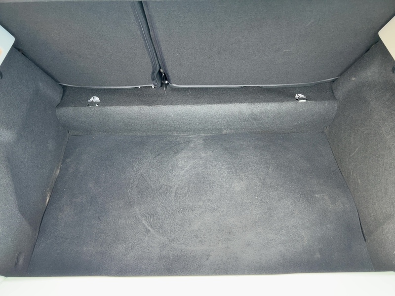 Fahrzeugabbildung Zoe R110 ZE50 Experience *CCS,Klima,SHZ,PDC,GJR* Bild 12 von 15