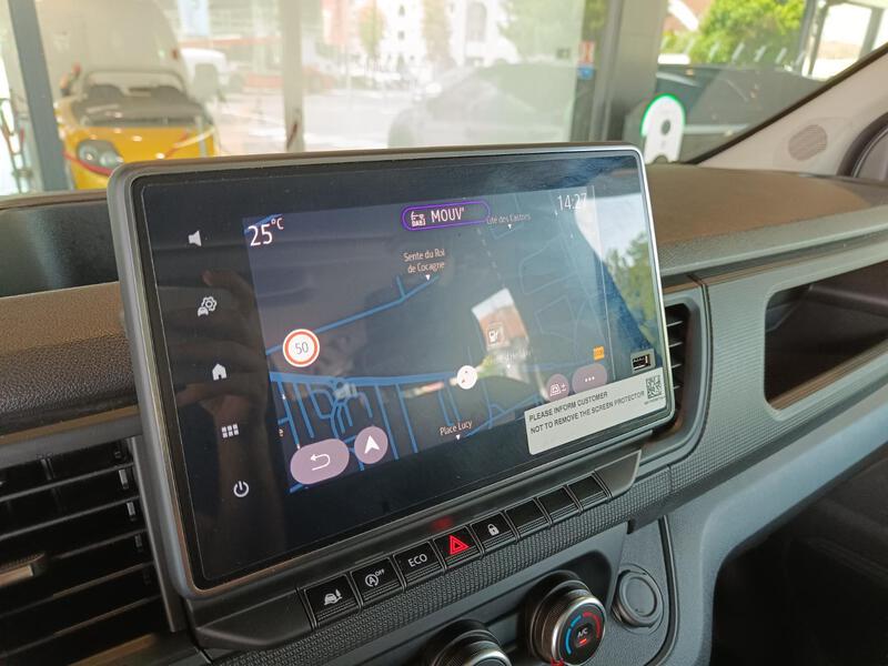 Renault Trafic Combi