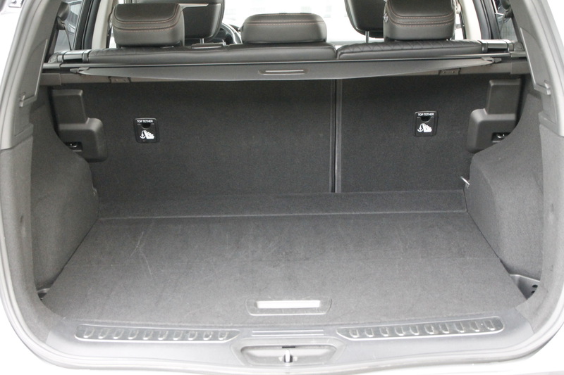 Fahrzeugabbildung Koleos INITIALE PARIS BLUE dCi 185 4WD X-tronic Bild 30 von 30