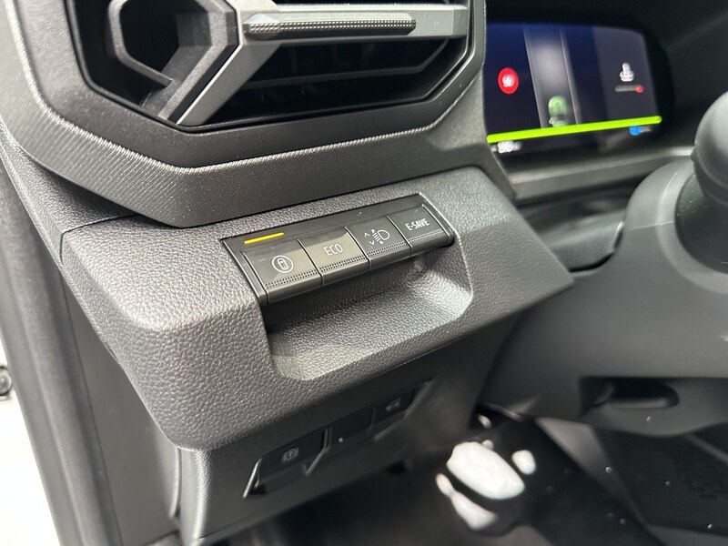 Fahrzeugabbildung Bigster Journey HYBRID 155 Bild 26 von 50