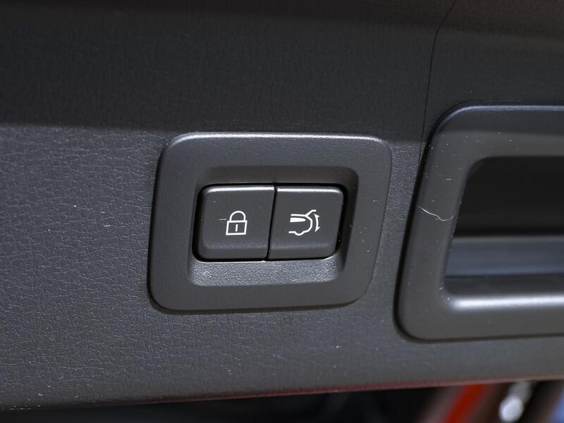 Fahrzeugabbildung CX-30 NAVI SHZ KAMERA Bild 8 von 15