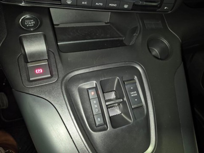 Opel Combo-e Life