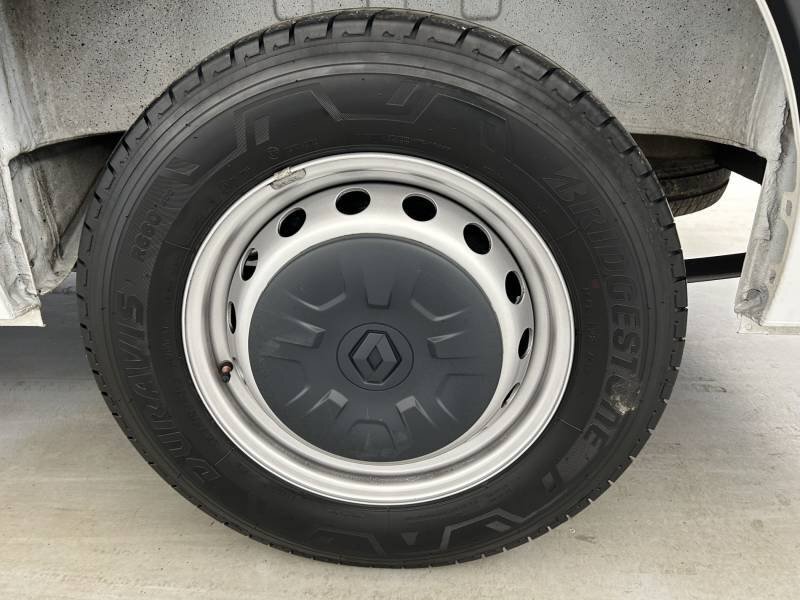 Renault Master III