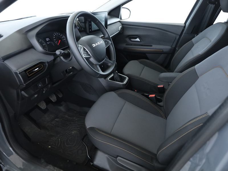 Fahrzeugabbildung Jogger 1.0 TCE 110 Extreme 7-Sitzer Bild 27 von 30