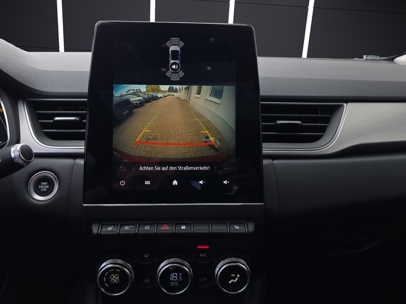 Fahrzeugabbildung Captur Schiebedach Navi Rückfahrkamera Bild 13 von 15