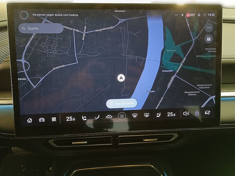 Fahrzeugabbildung 6e LEDER NAVI SHZ Bild 8 von 13
